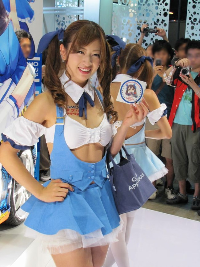 【おっぱい】東京ゲームショーで案内してくれるイベントコンパニオンの女の子のおっぱい画像がエロすぎる！【30枚】 22