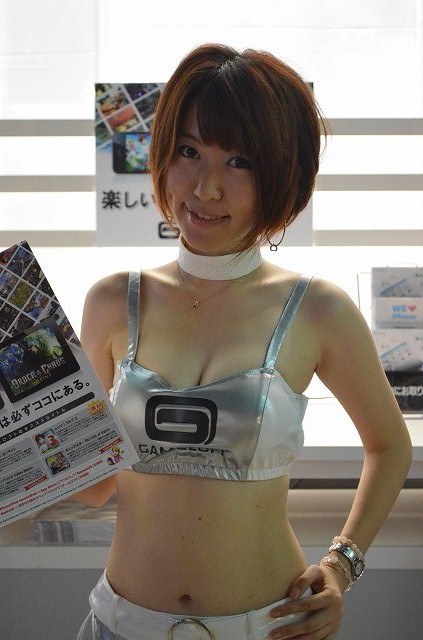 【おっぱい】東京ゲームショーで案内してくれるイベントコンパニオンの女の子のおっぱい画像がエロすぎる！【30枚】 27