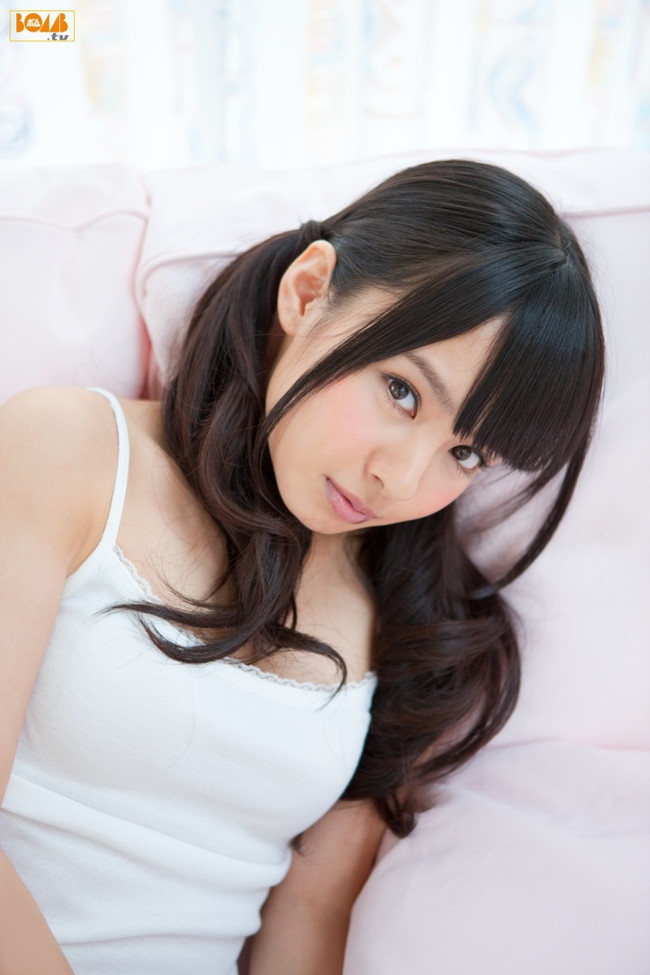 【おっぱい】女性アイドルグループNMB48で大人気だった山田奈々ちゃんの可愛らしい画像がエロすぎる！【30枚】 18
